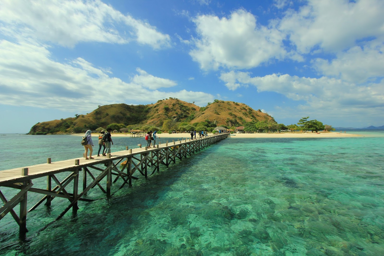 pulau kanawa